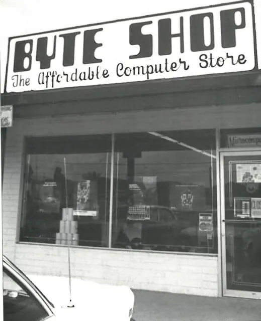 Apple's Origins Storefront