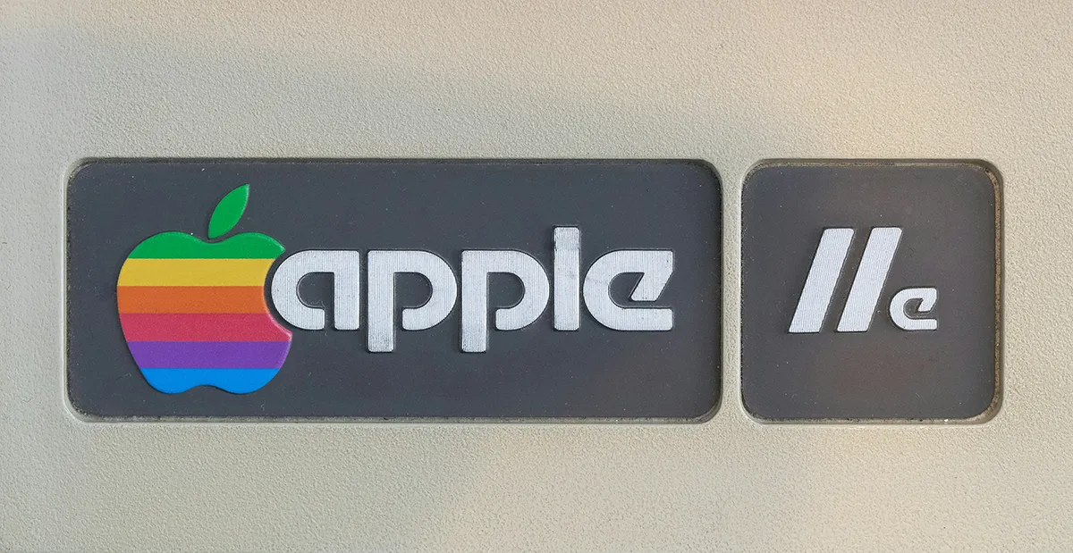 Branding Spotlight: The Origin of the Apple Logo